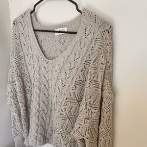 Women's Gray Cable Knit Sweater CJLA